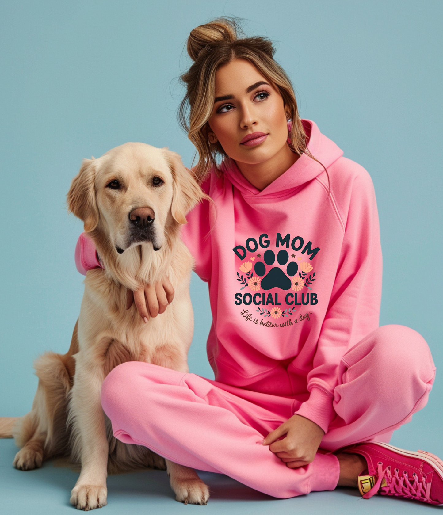 DOG MOM SOCIAL CLUB - SWEATSHIRT