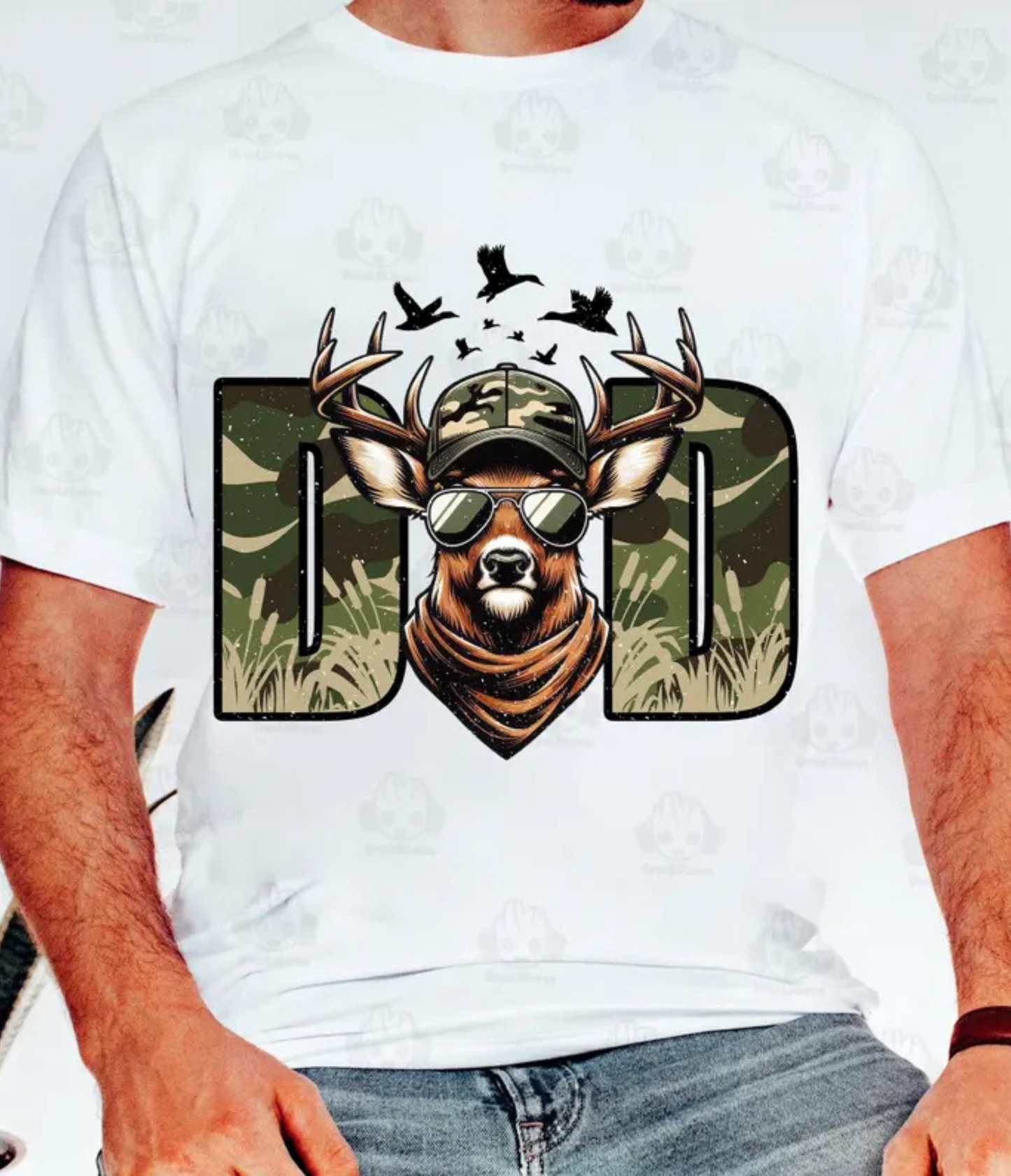 DAD & DEER CAMO - T-SHIRT