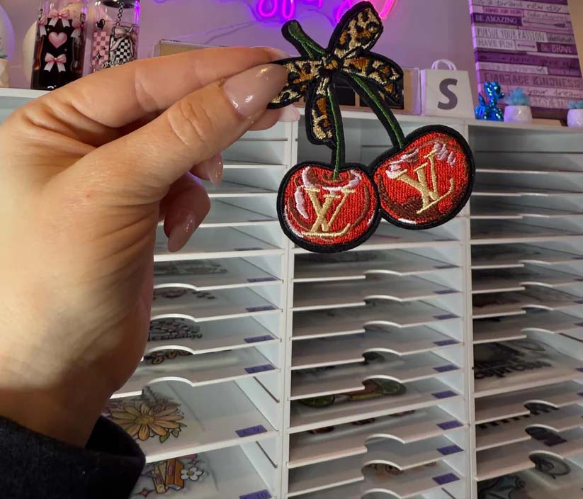 CHERRIES W/BOW - PATCH