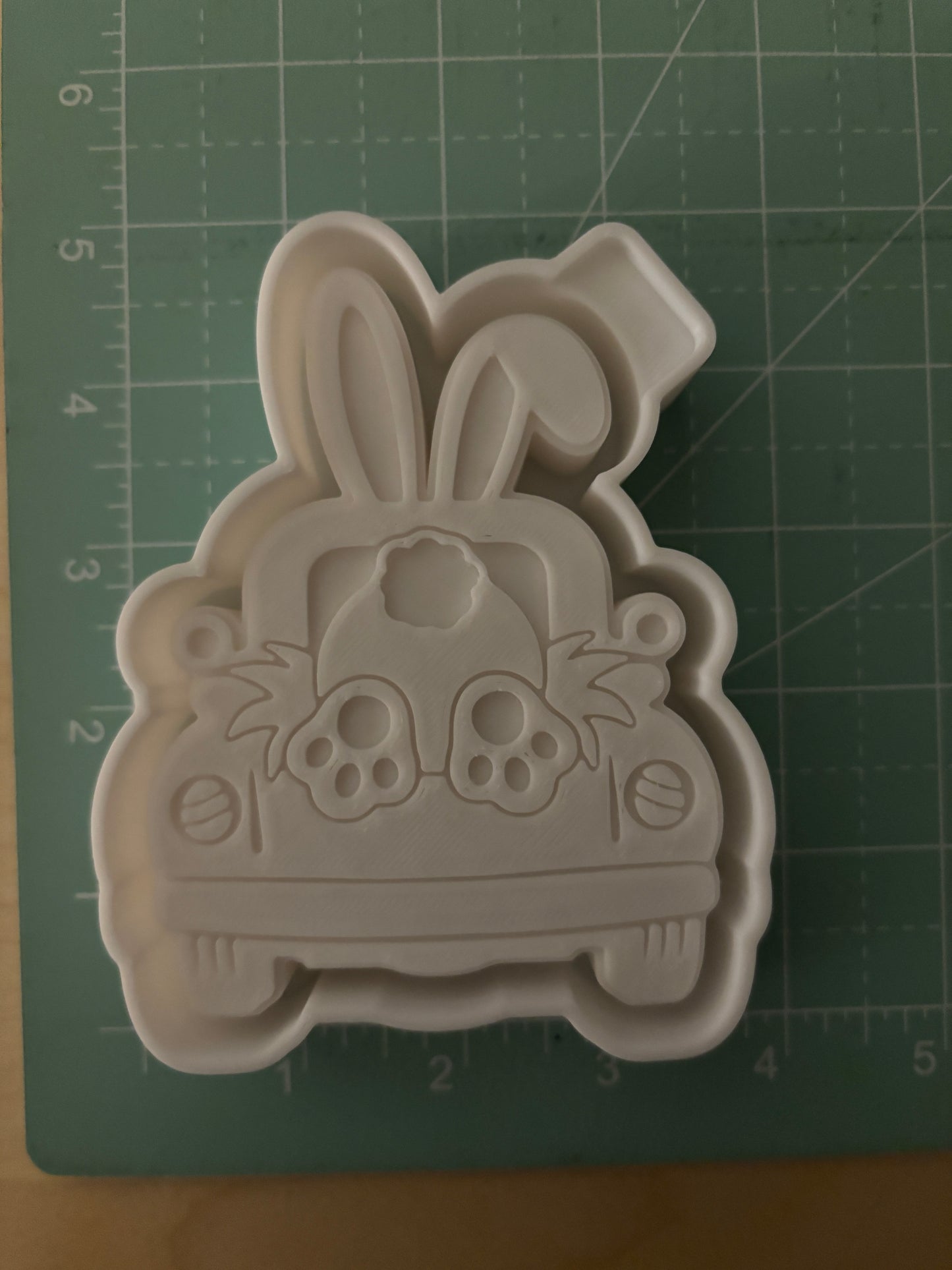 BUNNY TRUCK -FRESHIE MOLD
