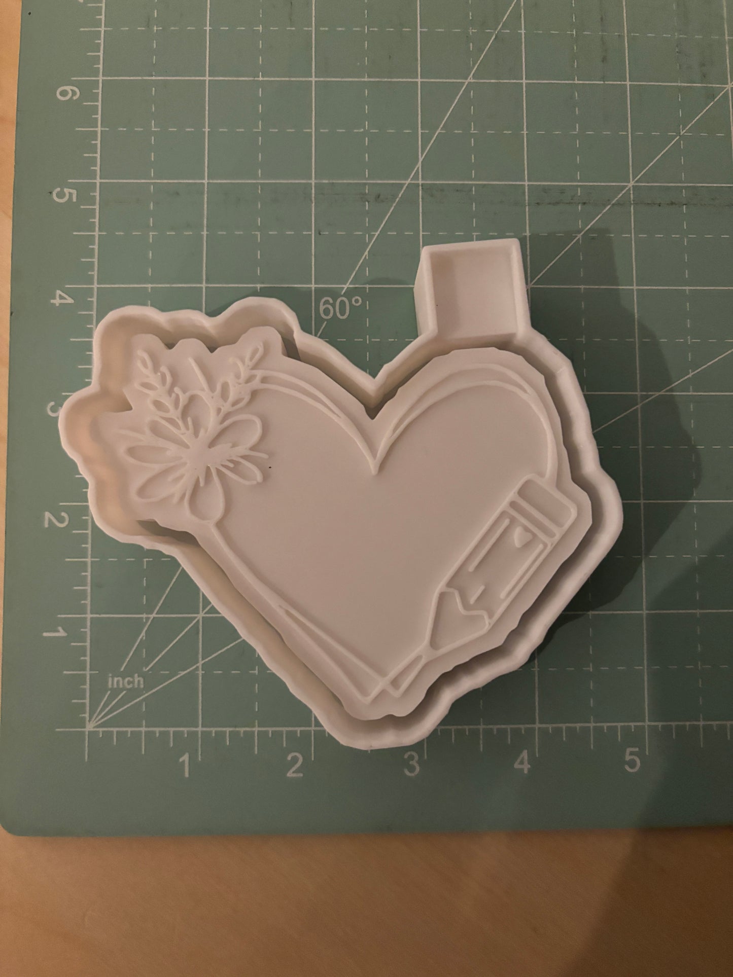 FLOWER PENCIL HEART -FRESHIE MOLD