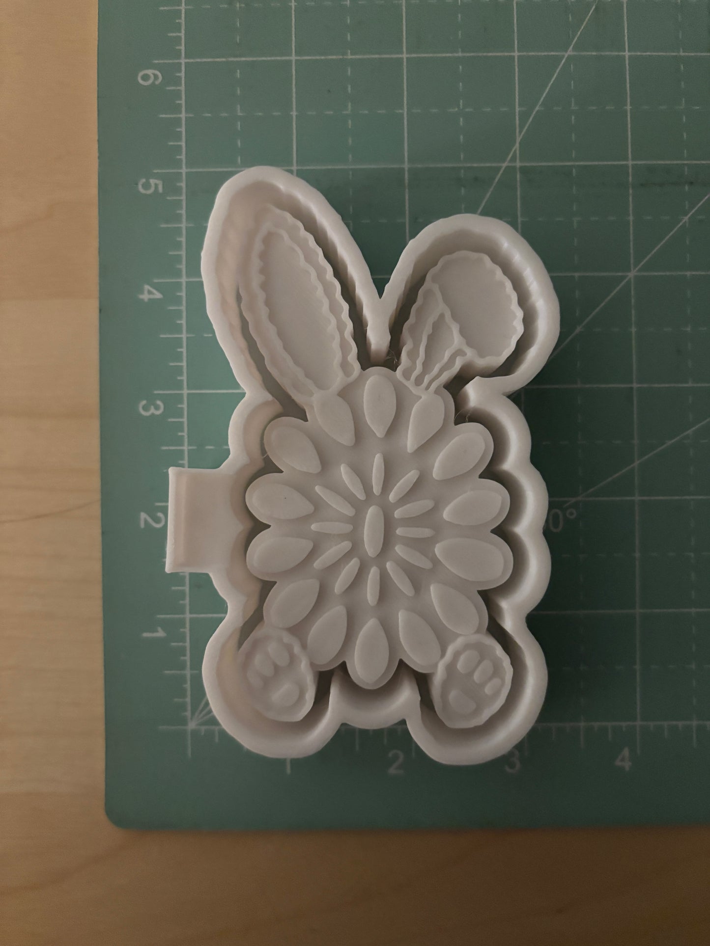 CONCHO BUNNY -FRESHIE MOLD