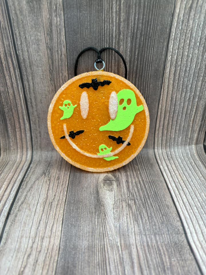 HALLOWEEN SMILEY- FRESHIE