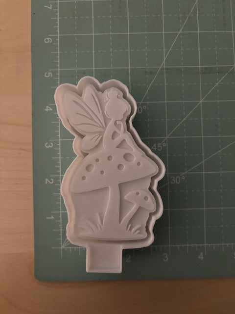 FAIRY ON A MUSHROOM 2 -FRESHIE MOLD