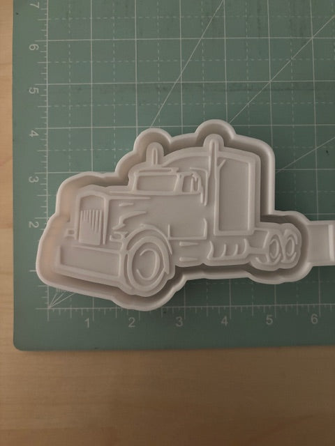 SEMI TRUCK -FRESHIE MOLD