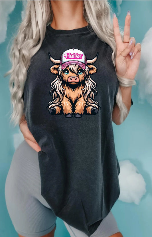 T-SHIRT - HEIFER HIGHLAND COW