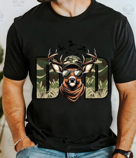 DAD & DEER CAMO - T-SHIRT