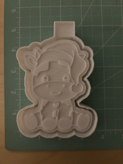 BABY COW WITH SANTA HAT - FRESHIE MOLD