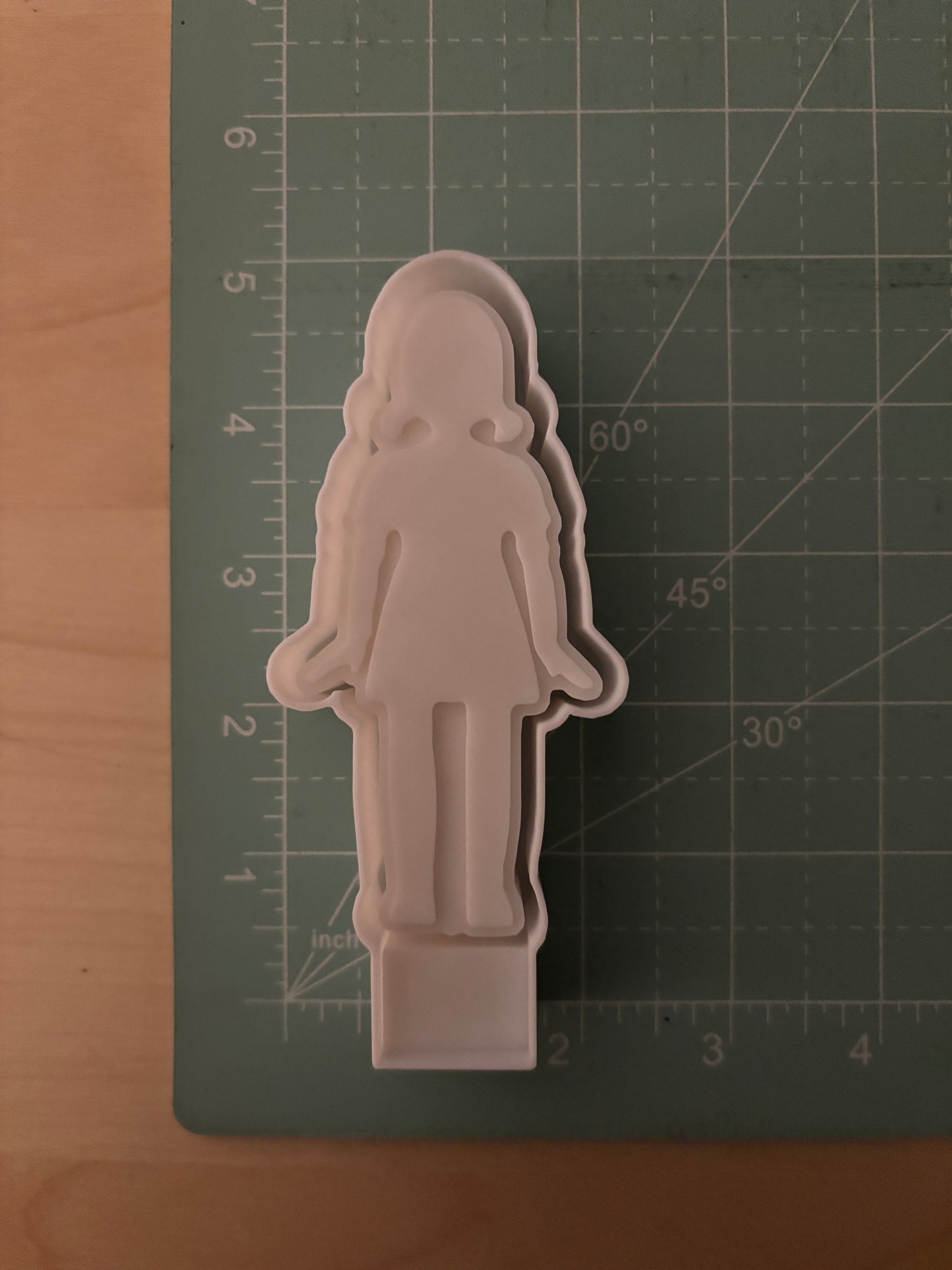 ROBOT GIRL SQUID GAMES -FRESHIE MOLD