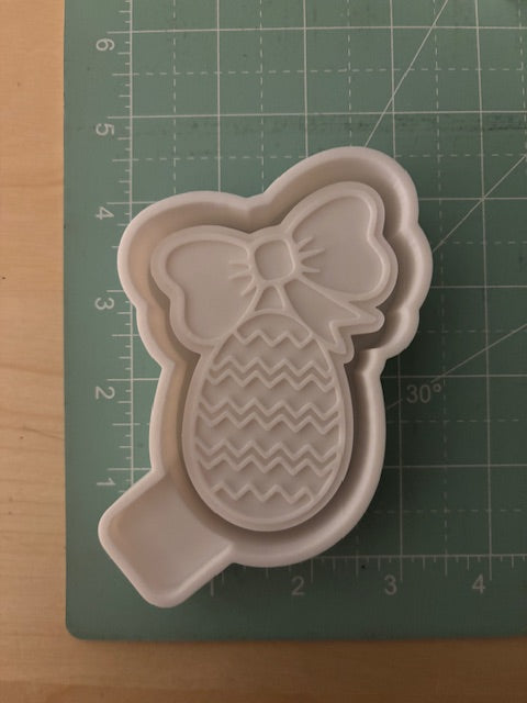 BOW EGG -FRESHIE MOLD