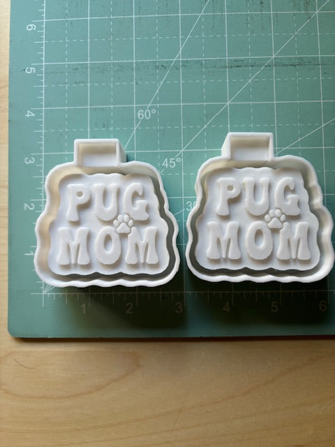 PUG MOM- FRESHIE VENT MOLD