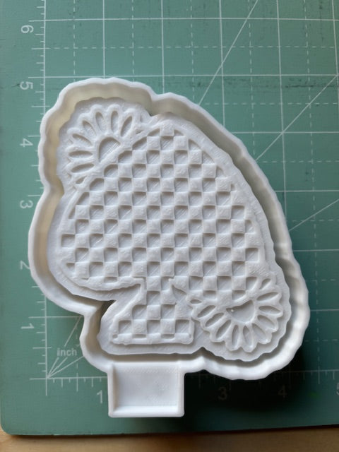 CHECKERED SPADE -FRESHIE MOLD